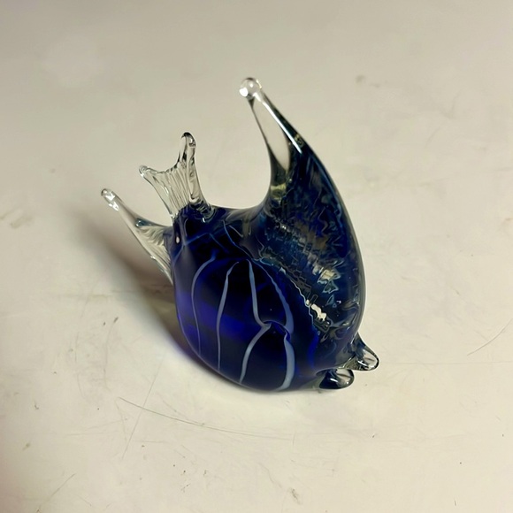 Blue Cobalt Fish Paperweight - Picture 3 of 13